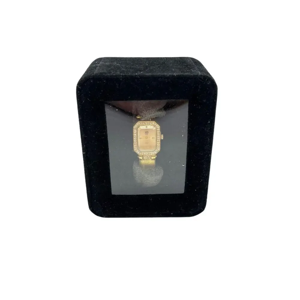 Elizabeth Taylor Watch Ladies Gold Tone Japan Movement Rhinestone Face New Retro